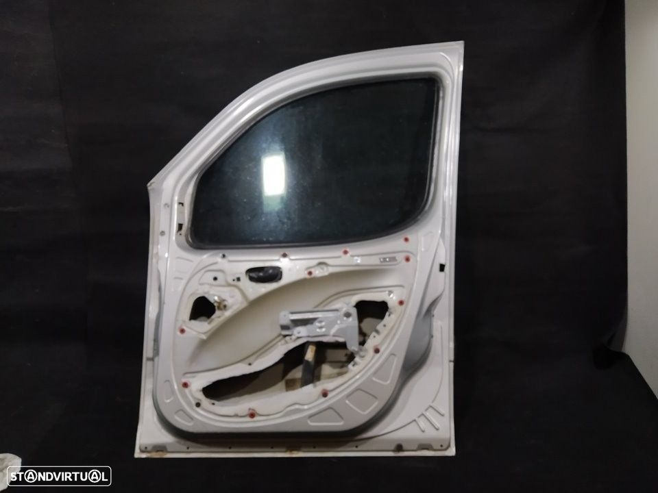 PORTA FRONTAL DIREITA FIAT DOBLO LIMUSINA 2008 - 3