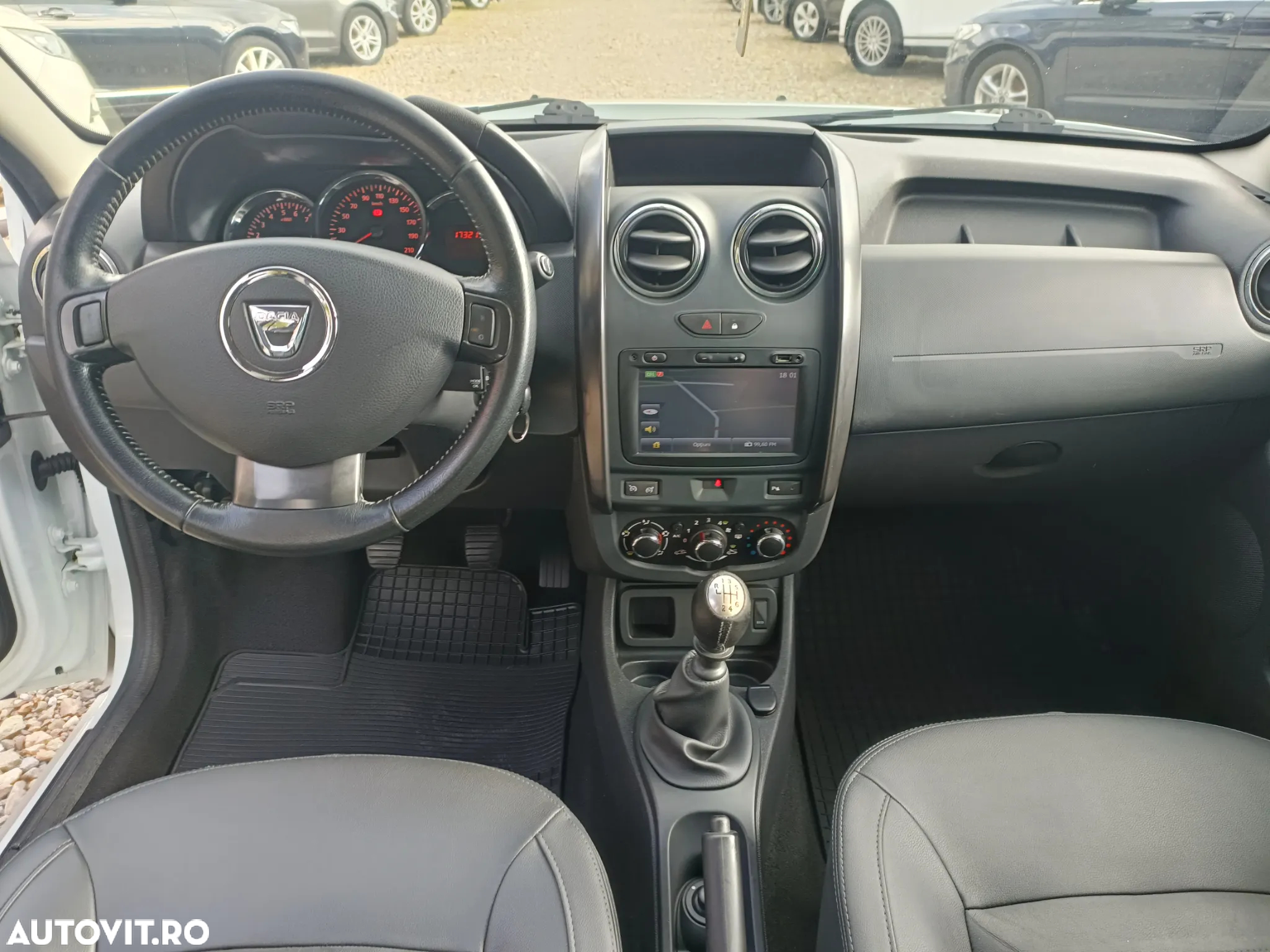 Dacia Duster 1.2 TCe 4x2 Laureate - 9