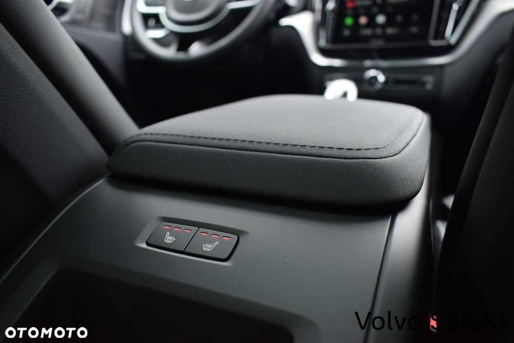 Volvo XC 60 - 22