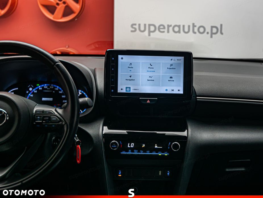 Toyota Yaris Cross - 16
