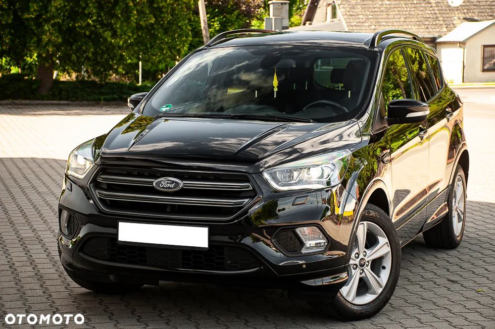 Ford Kuga 1.5 EcoBoost 2x4 ST-Line - 10
