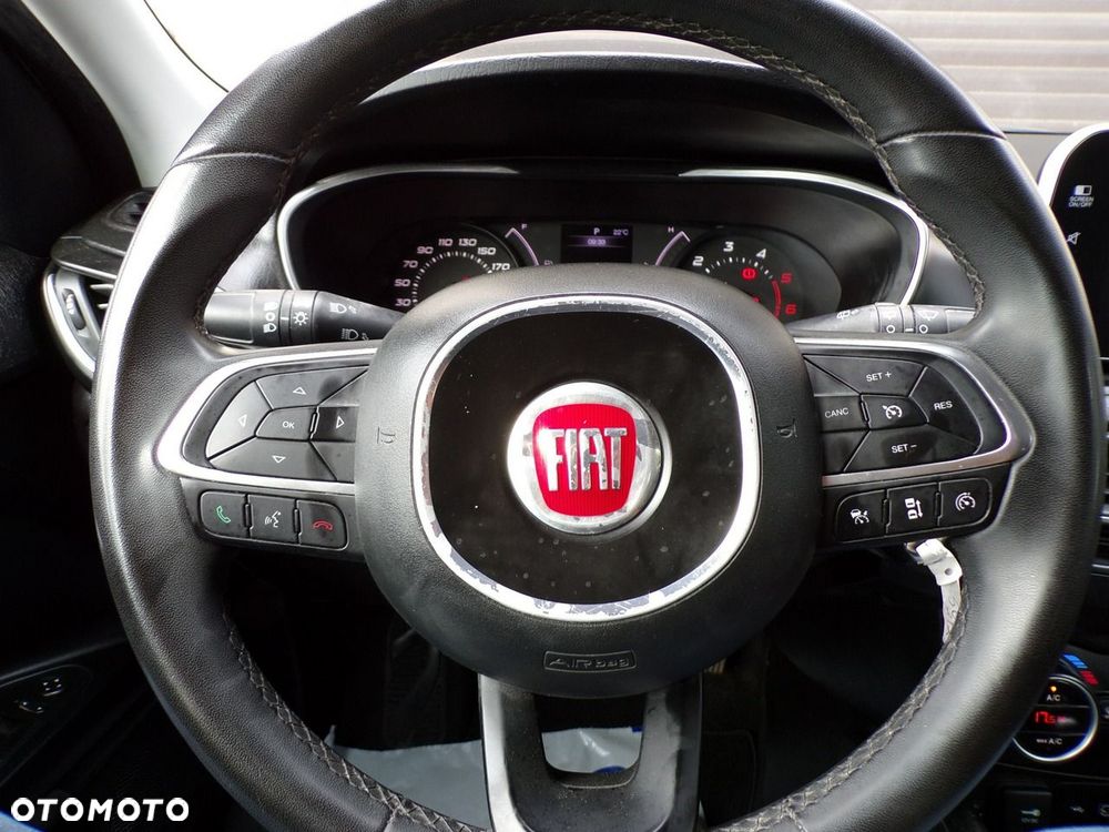 Fiat Tipo - 18
