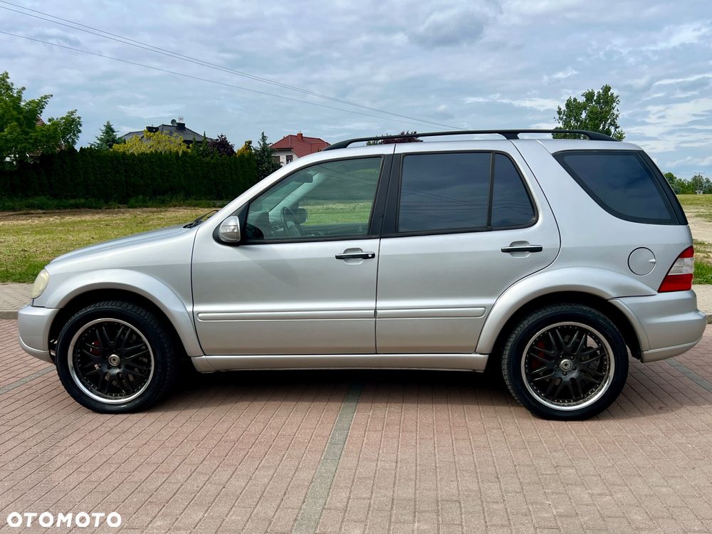 Mercedes-Benz ML 500 - 6