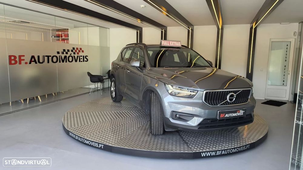 Volvo XC 40 1.5 T3 Inscription Tech Edition - 10