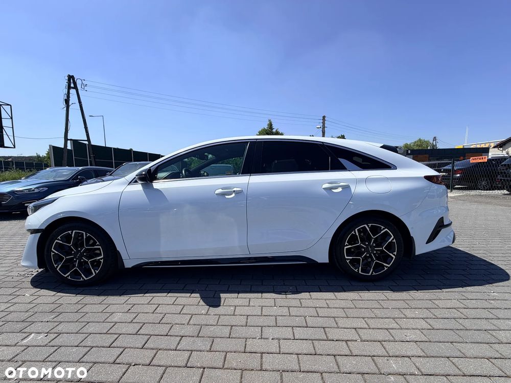 Kia ProCeed 1.5 T-GDI GT Line - 12