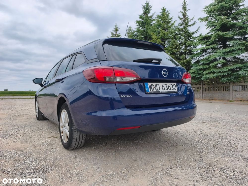 Opel Astra 1.6 CDTI Sport - 2