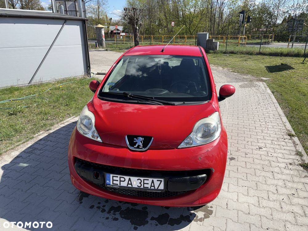 Peugeot 107 - 1