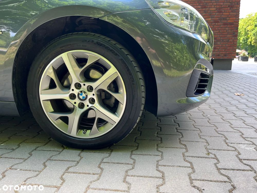 BMW Seria 2 218d - 6