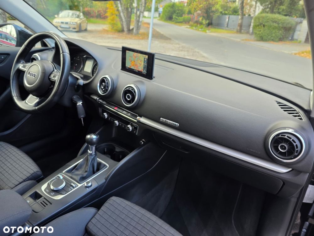 Audi A3 Sportback 2.0 TDI quattro - 21