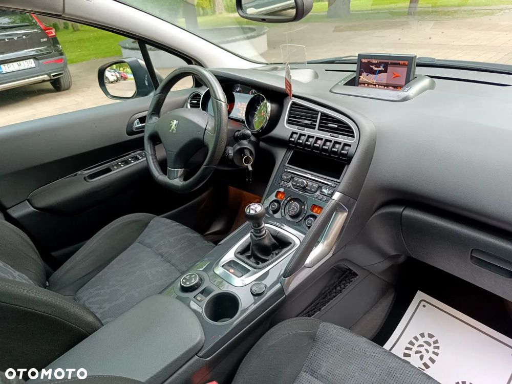 Peugeot 3008 HDi FAP 110 Premium - 33