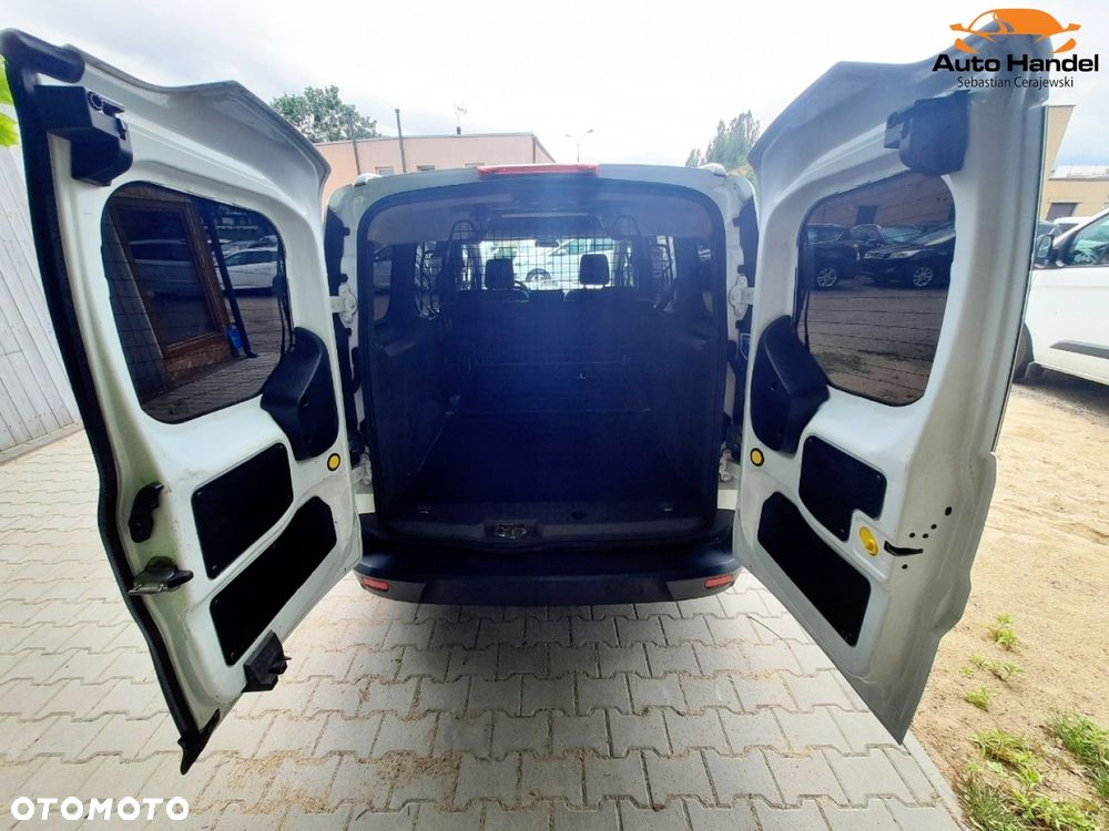 Ford TRANSIT CONNECT - 38