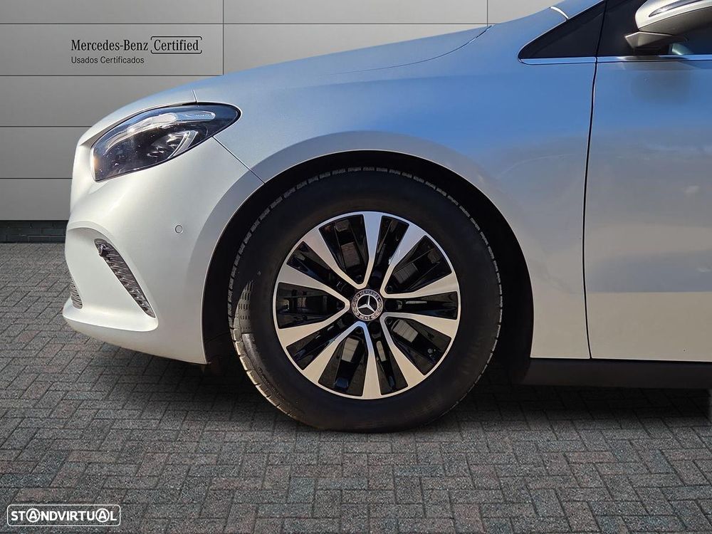 Mercedes-Benz B 180 d - 6