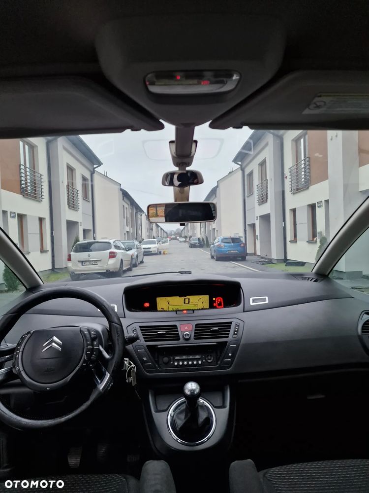 Citroën C4 Picasso - 13