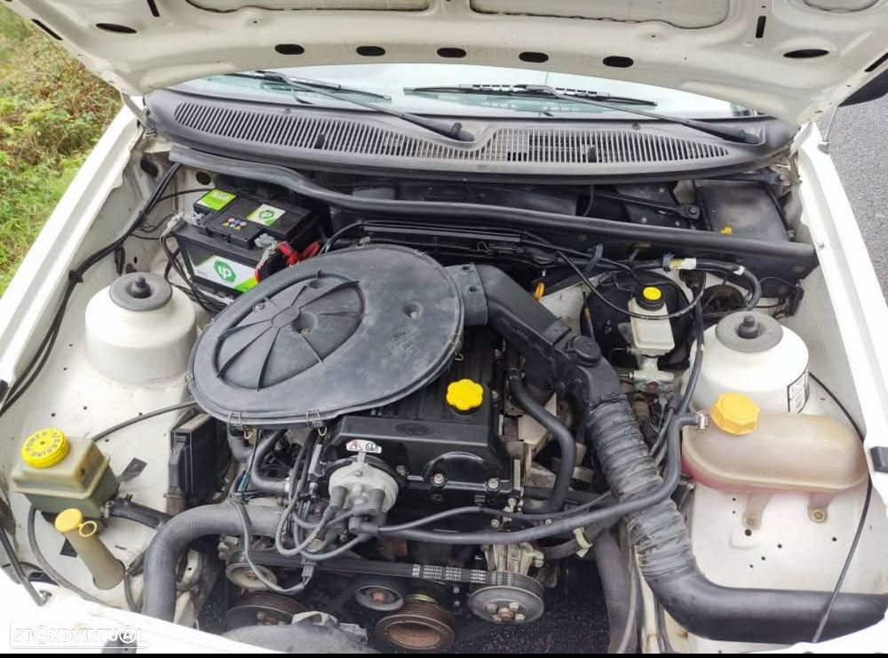Ford Sierra 2.0 i XR4x4 - 10