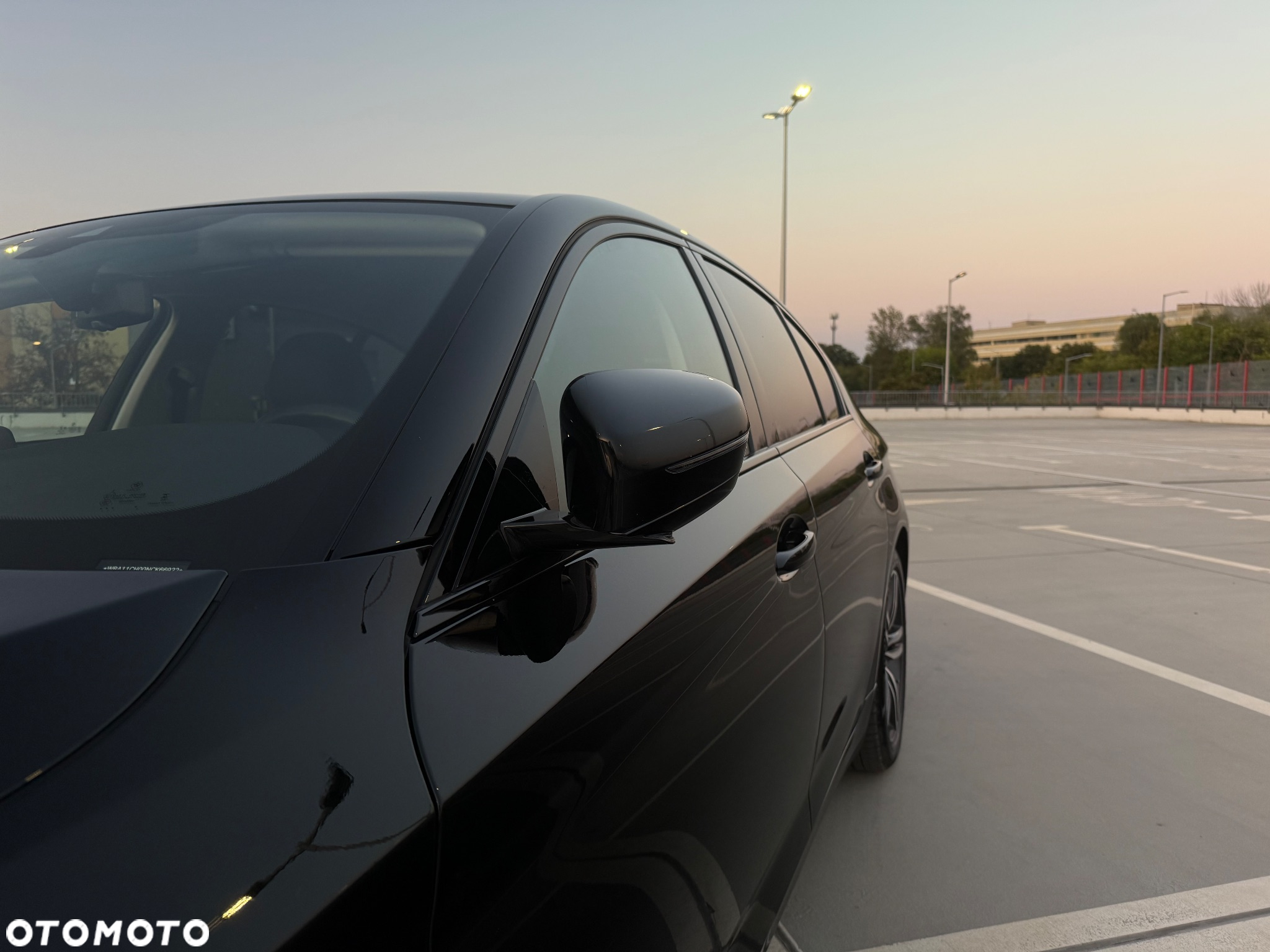 BMW Seria 5 530e xDrive - 22