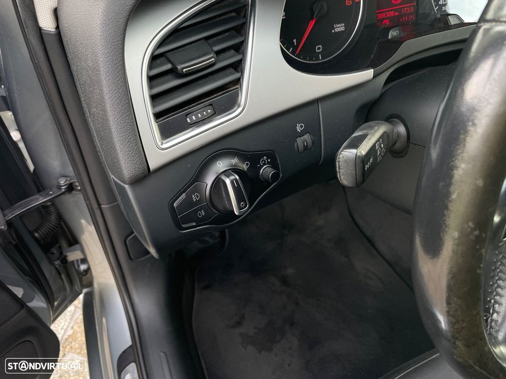 Audi A4 2.0 TDI DPF Ambition - 20