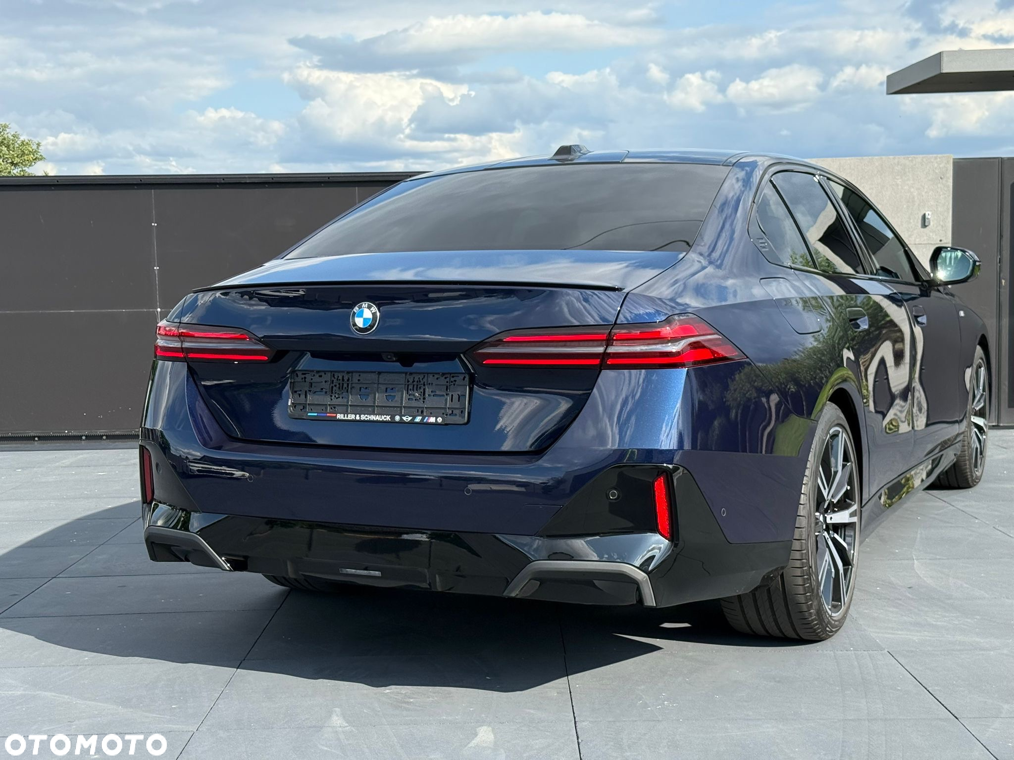 BMW Seria 5 - 25
