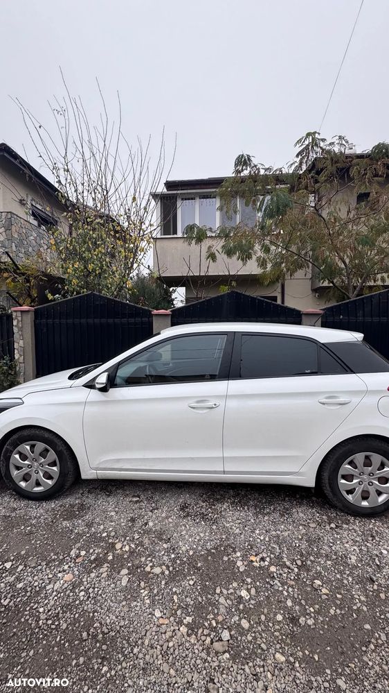 Hyundai i20 1.25 84CP M/T Comfort - 3