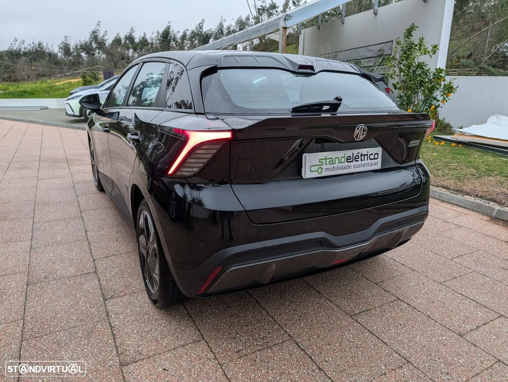 MG MG4 51 kWh Standard - 5