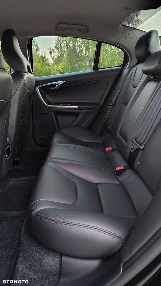 Volvo S60 D3 Drive-E Base - 11