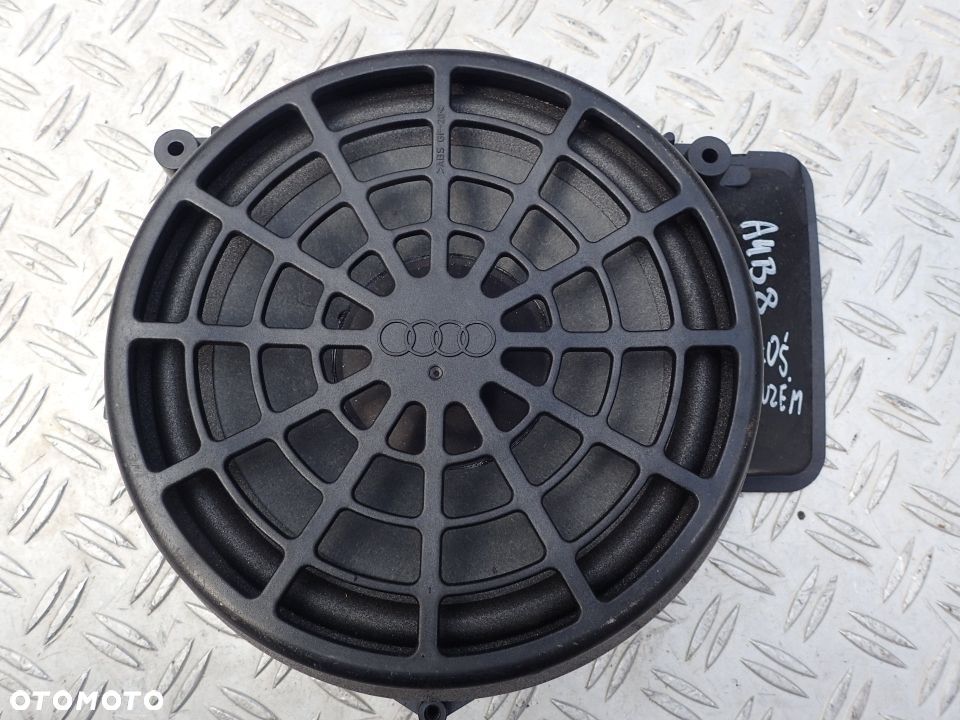 GŁOŚNIK BASOWY BANG OLUFSEN AUDI A4 B8 8T0035412D - 1