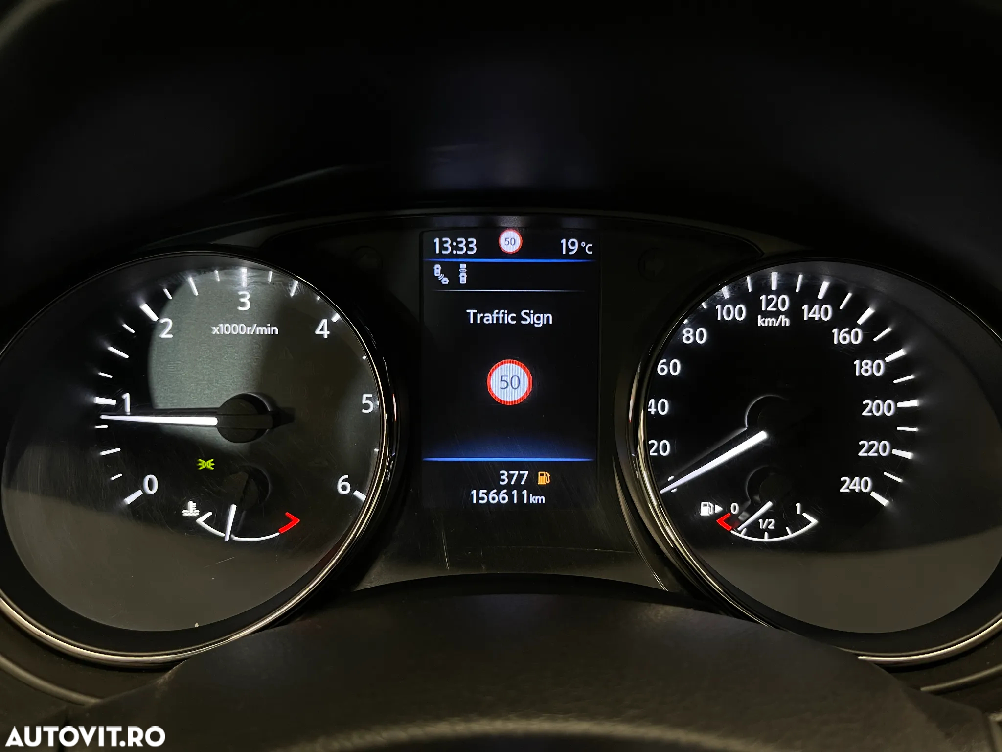 Nissan X-Trail 1.7D 150CP 2WD Tekna - 32