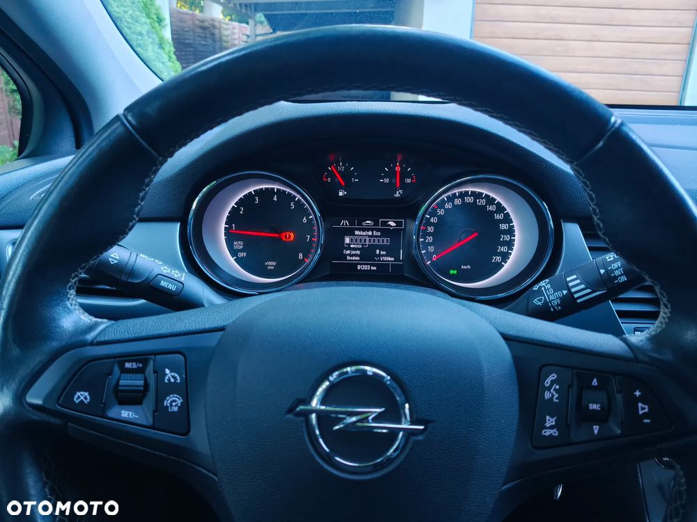 Opel Astra 1.2 T Edition S&S - 17