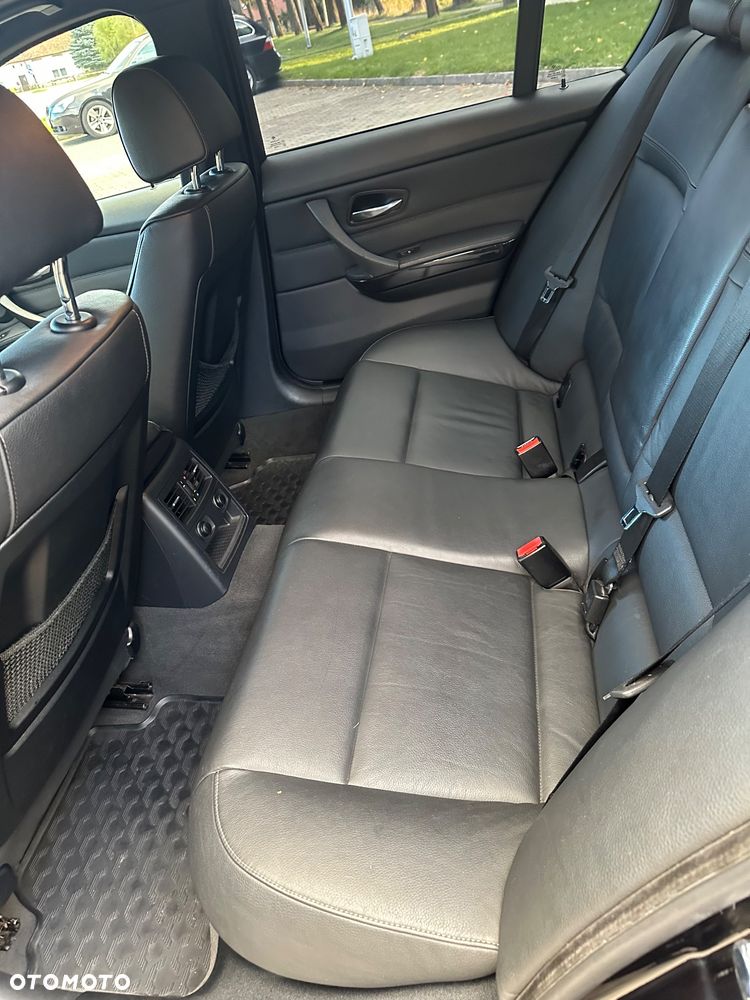 BMW Seria 3 320d DPF - 18
