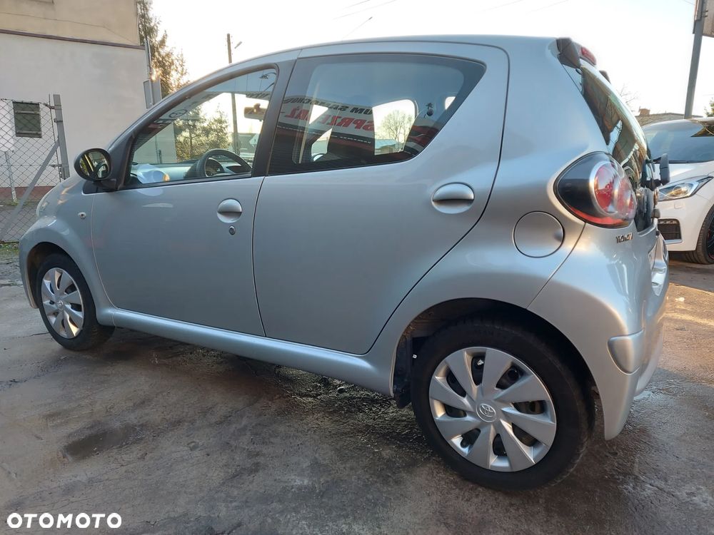 Toyota Aygo Cool&Go - 37