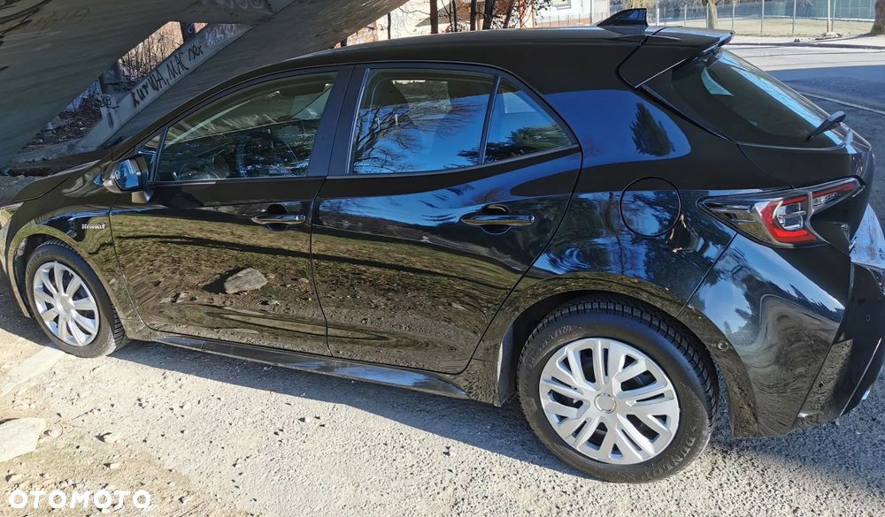 Toyota Corolla - 1