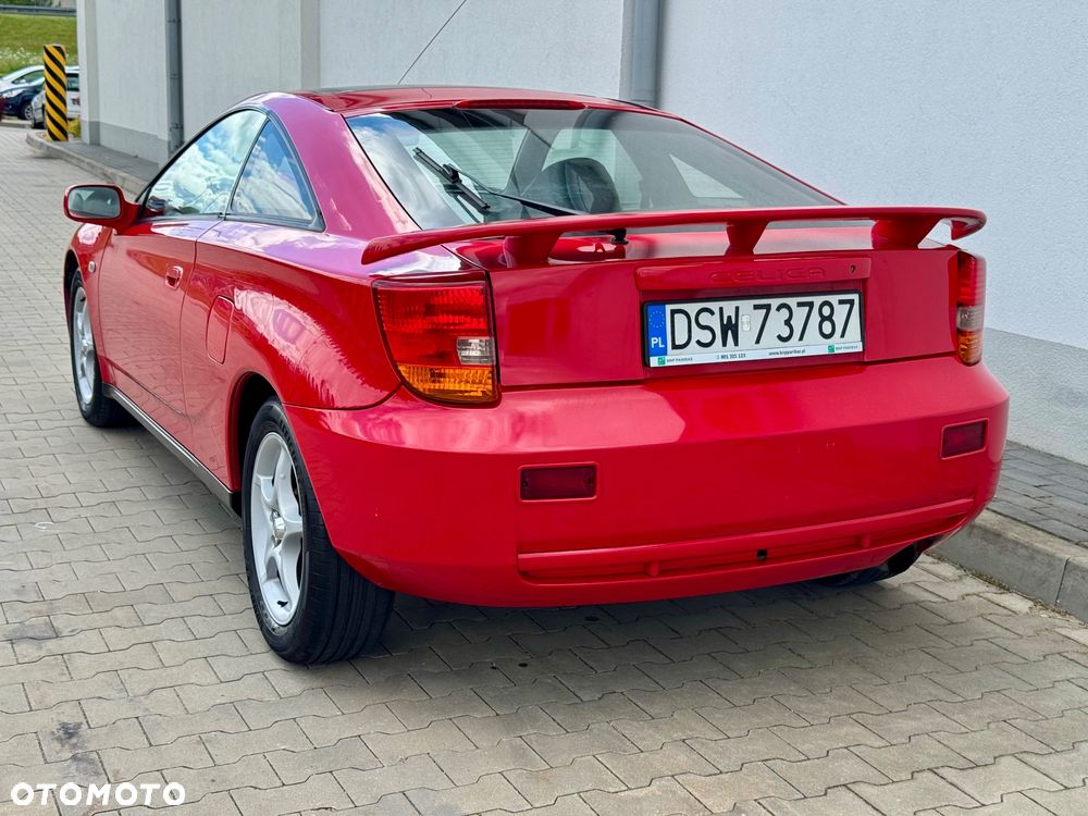 Toyota Celica Standard - 25