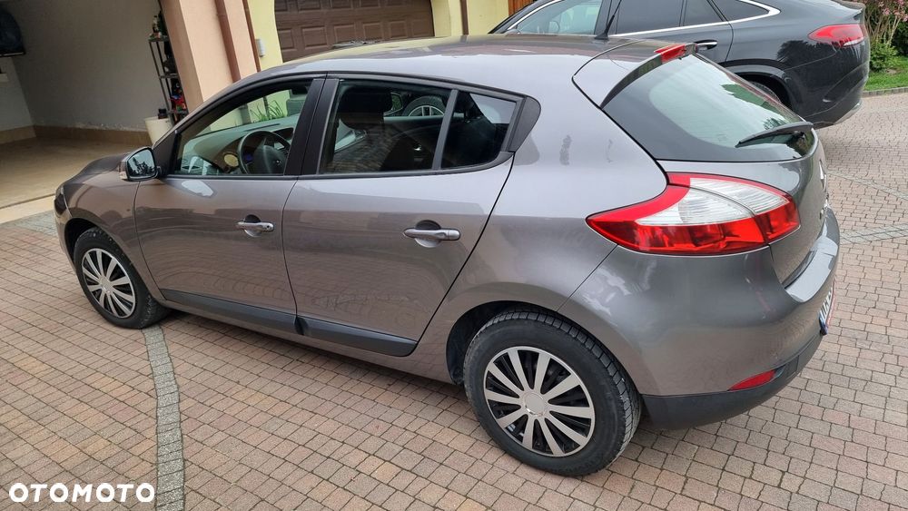 Renault Megane 1.6 16V Generation - 12