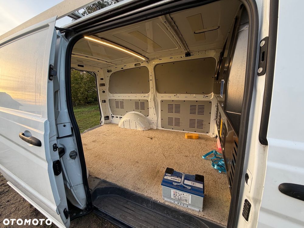 Mercedes-Benz Vito 2012 photo 3