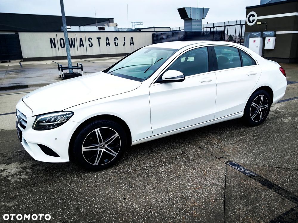Mercedes-Benz Klasa C 160 Business Edition 9G-TRONIC - 9