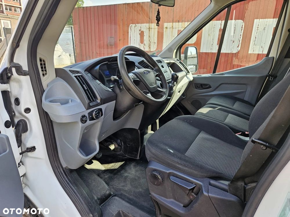 Ford Transit - 7