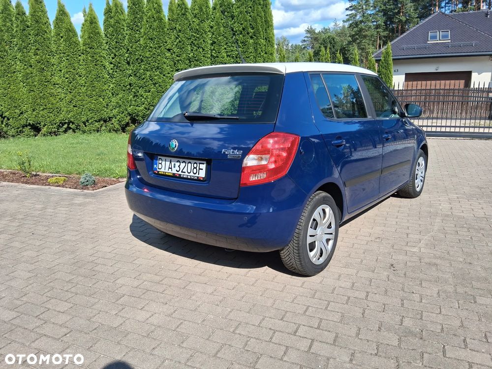 Skoda Fabia 1.2 HTP Ambiente - 9