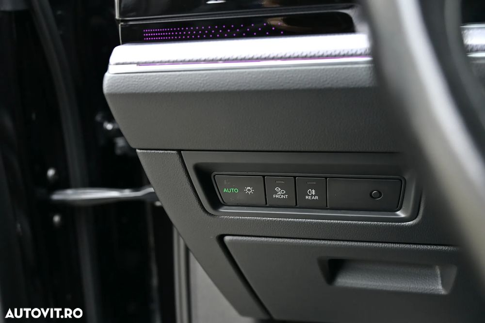 Volkswagen Touareg V6 TDI R-Style - 34