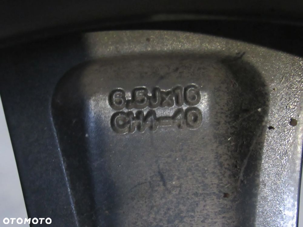 renault captur I komplet felg r16 - 8