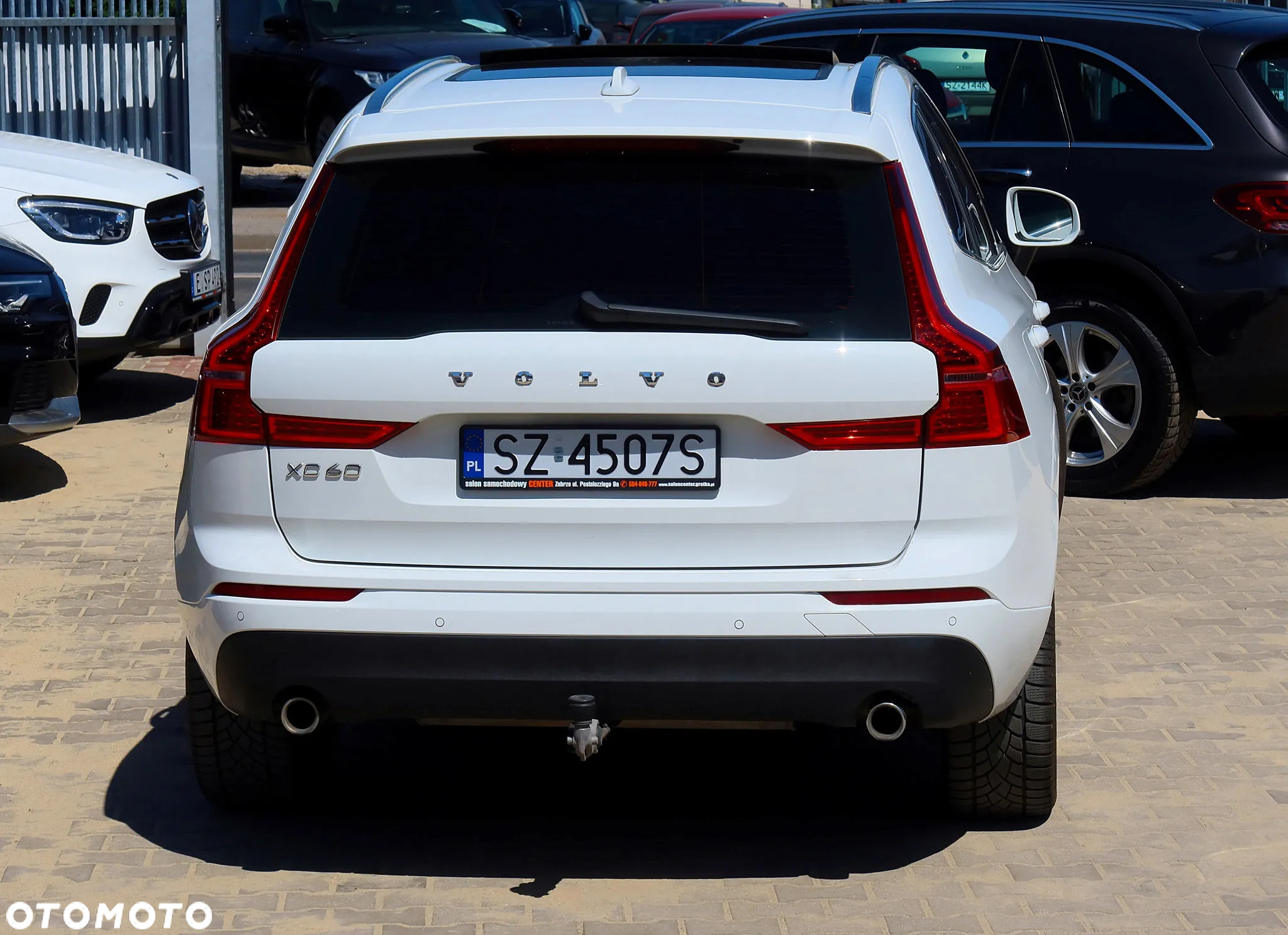 Volvo XC 60 T8 AWD Plug-In Hybrid Momentum Pro - 9