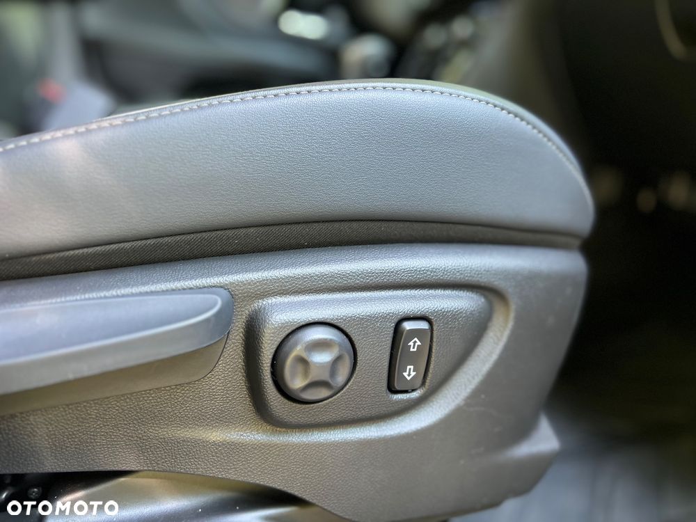 Opel Mokka X 1.4 DI Start/Stop 4x4 Automatik Color Innovation - 19