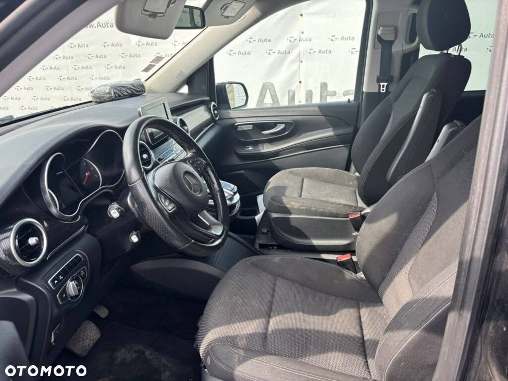 Mercedes-Benz Klasa V 220 (BlueTEC) d lang 7G-TRONIC - 11