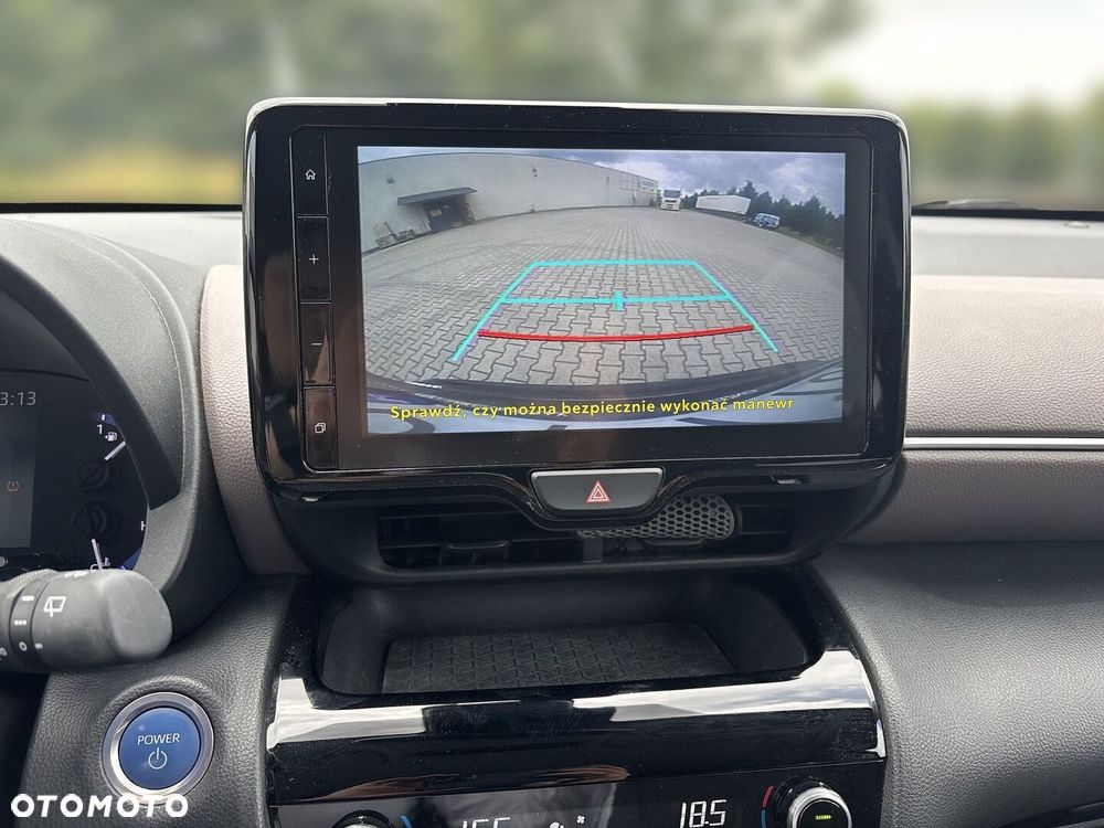 Toyota Yaris Cross - 24