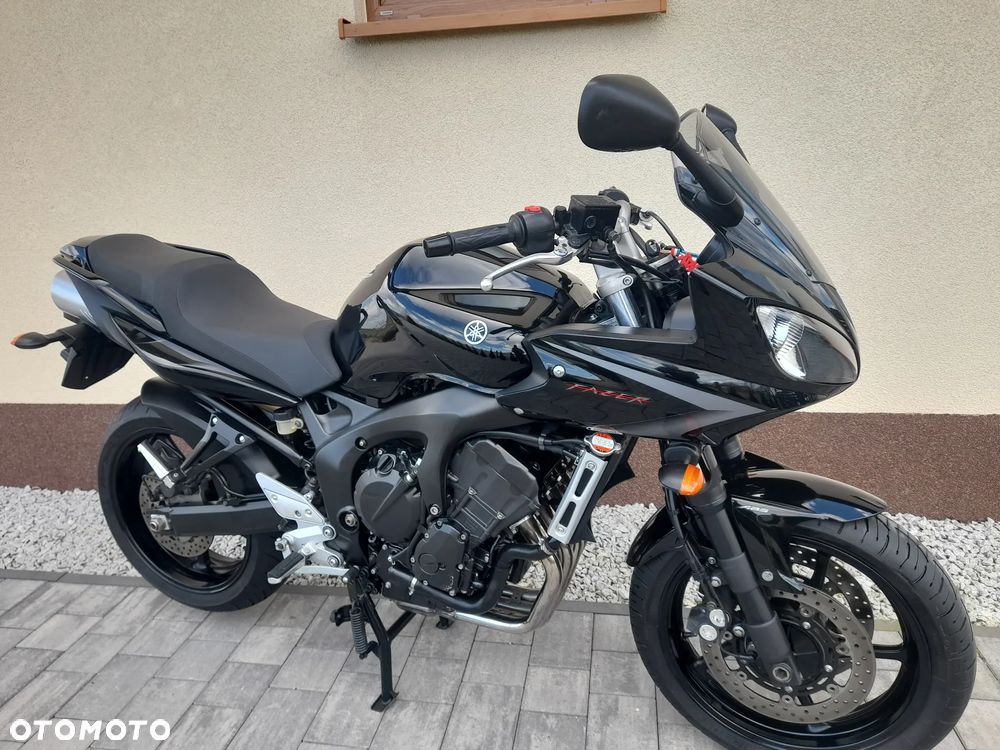 Yamaha FZ6 - 23