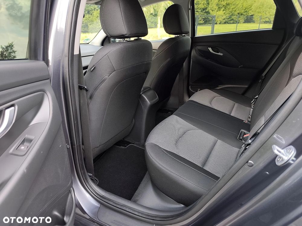 Hyundai i30 1.4 Premium - 10