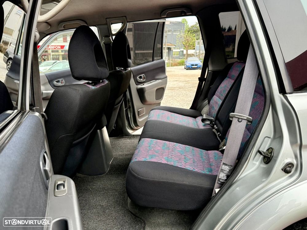 Mitsubishi Pajero Sport 2.5 TD GLS - 19