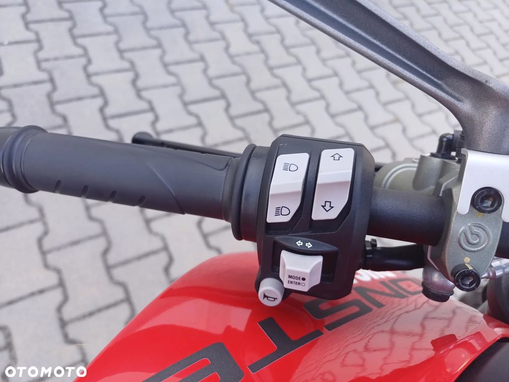 Ducati Monster - 17