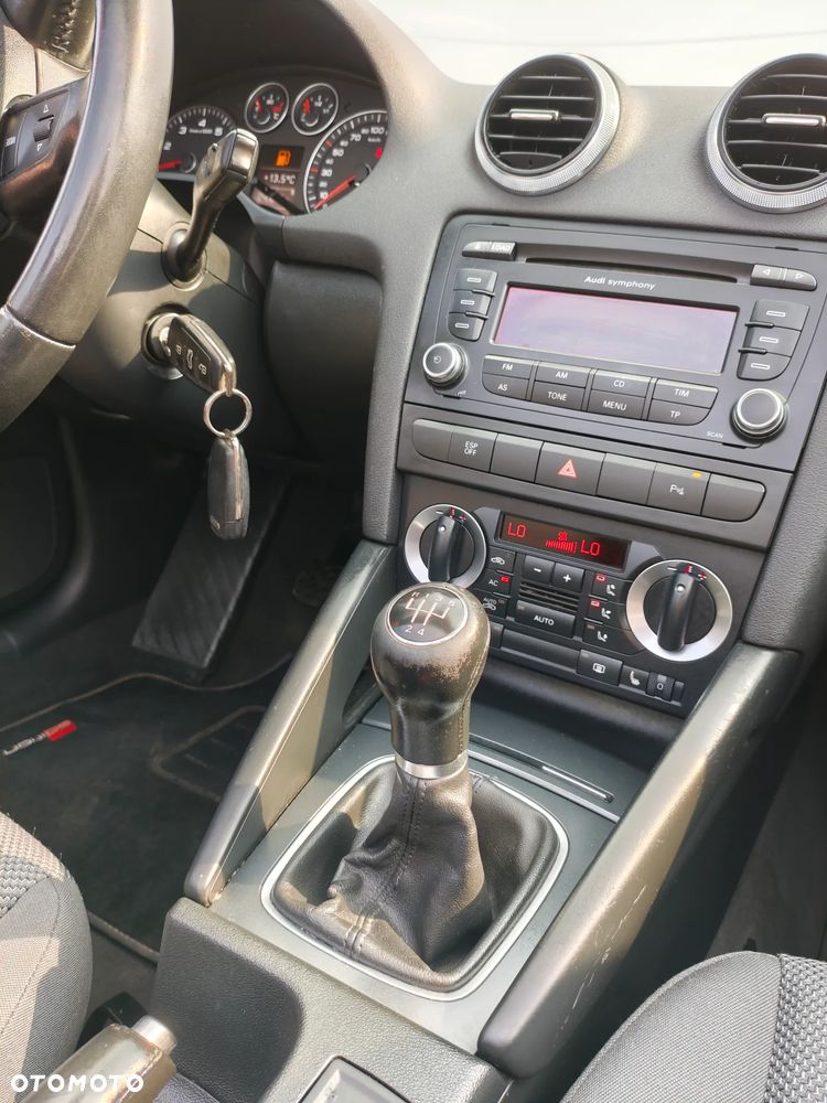 Audi A3 Cabrio 1.6 Attraction - 19