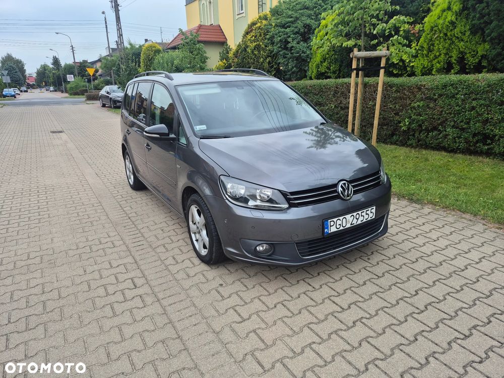 Volkswagen Touran 2.0 TDI DPF MATCH - 4