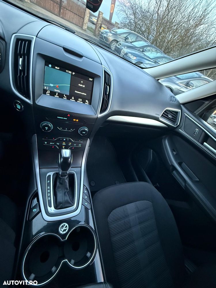 Ford Galaxy 2.0 TDCi Powershift Titanium - 19