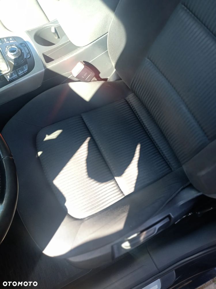 Audi A4 Limousine 2.0 TDI - 4